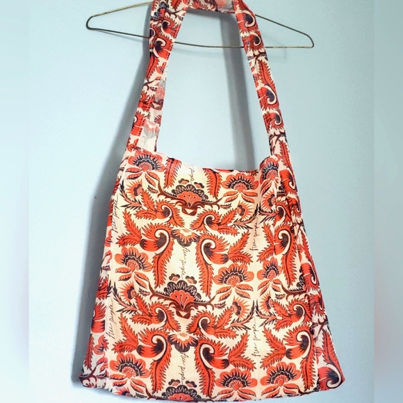 Free People Handbags - EUC Free People Linen Paisley tote